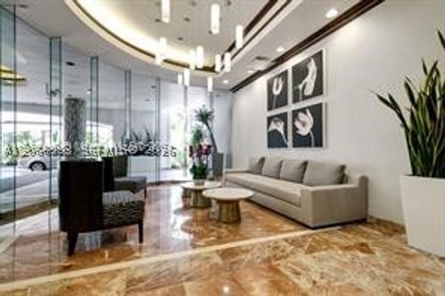 3610 Yacht Club Dr 514, Aventura, FL 33180
