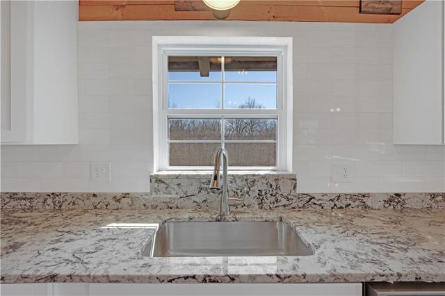 1101 NW 700 Road, Holden, MO 64040