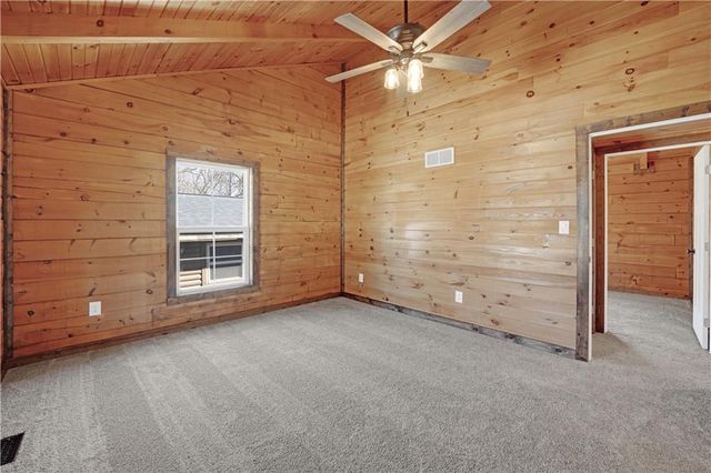 1101 NW 700 Road, Holden, MO 64040