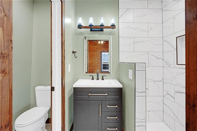 1101 NW 700 Road, Holden, MO 64040