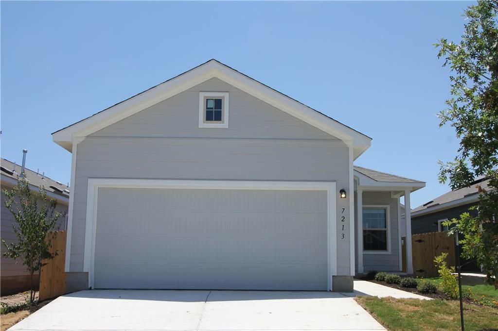 7213 Tonka LN, Austin, TX 78744
