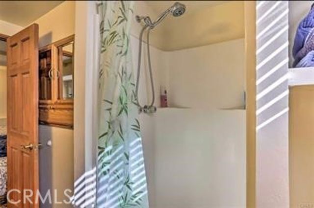 27290 Matterhorn Drive, Lake Arrowhead, CA 92352