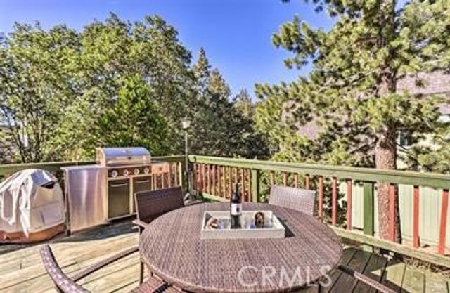 27290 Matterhorn Drive, Lake Arrowhead, CA 92352