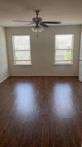 8007 Villa De Norte Street, Houston, TX 77070