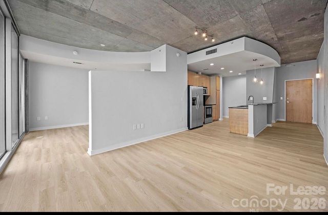 210 N Church Street 1406, Charlotte, NC 28202