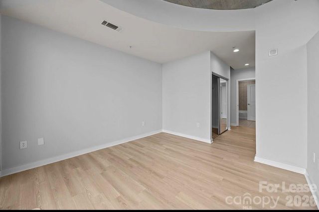 210 N Church Street 1406, Charlotte, NC 28202