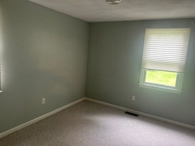 35 Forest Park Road Right-Rear, Dracut, MA 01826