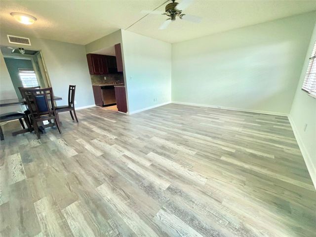 4024 Cambridge B 4024, Deerfield Beach, FL 33442