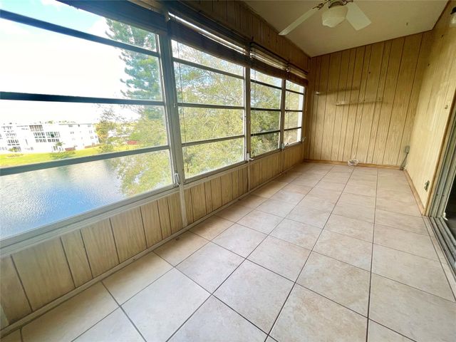 4024 Cambridge B 4024, Deerfield Beach, FL 33442