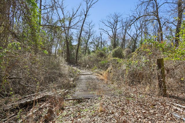 760 Rs County Road 3160, Emory, TX 75440