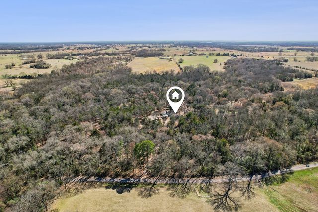 760 Rs County Road 3160, Emory, TX 75440