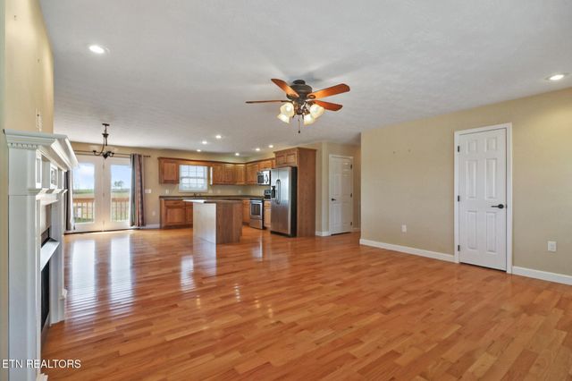3136 Rugby Pike, Jamestown, TN 38556
