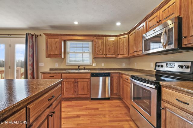 3136 Rugby Pike, Jamestown, TN 38556