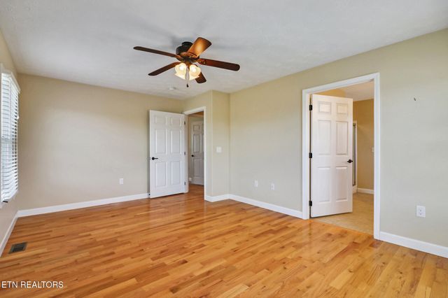 3136 Rugby Pike, Jamestown, TN 38556