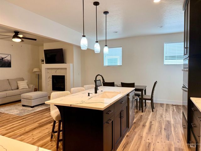 11224 White River St., Caldwell, ID 83605