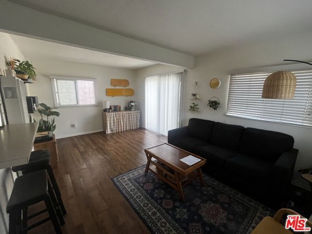 317 University Drive, Costa Mesa, CA 92627