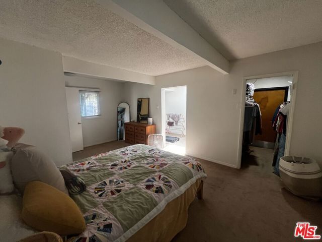 317 University Drive, Costa Mesa, CA 92627