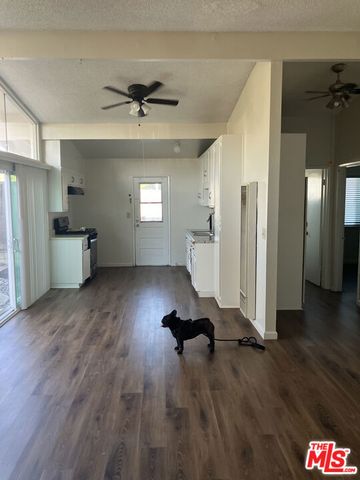 317 University Drive, Costa Mesa, CA 92627