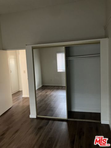 317 University Drive, Costa Mesa, CA 92627