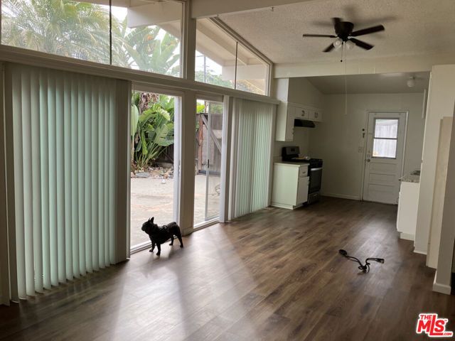 317 University Drive, Costa Mesa, CA 92627
