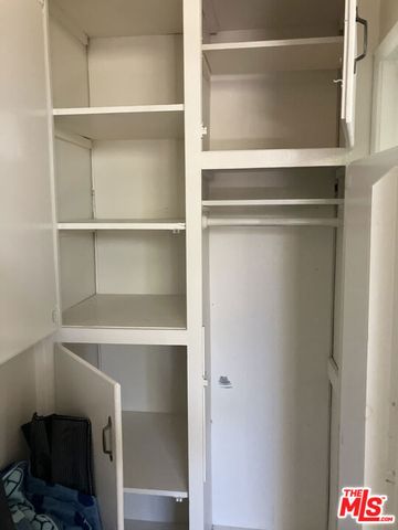 317 University Drive, Costa Mesa, CA 92627