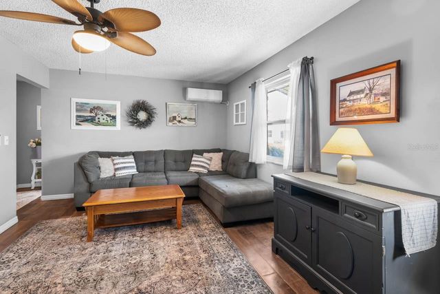 706 W BROCKTON PLACE, Sun City Center, FL 33573