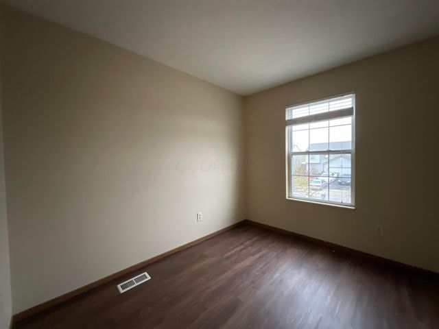 212 Charing Cross Street, Galloway, OH 43119