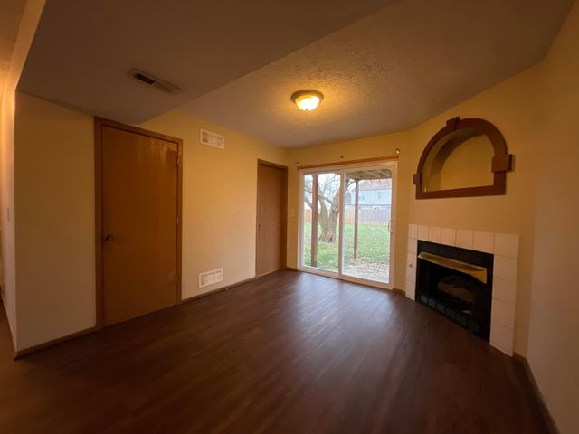 212 Charing Cross Street, Galloway, OH 43119