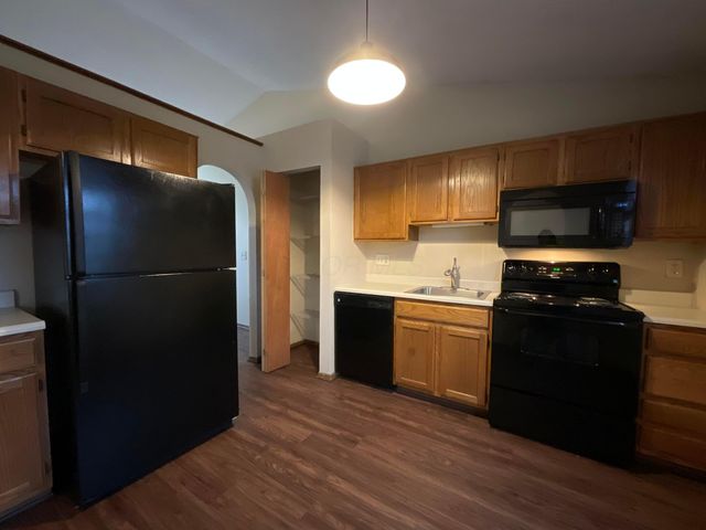 212 Charing Cross Street, Galloway, OH 43119