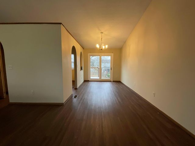 212 Charing Cross Street, Galloway, OH 43119