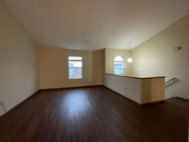 212 Charing Cross Street, Galloway, OH 43119