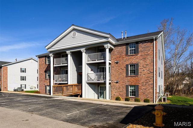 7415 Triwoods Drive D, St Louis, MO 63119