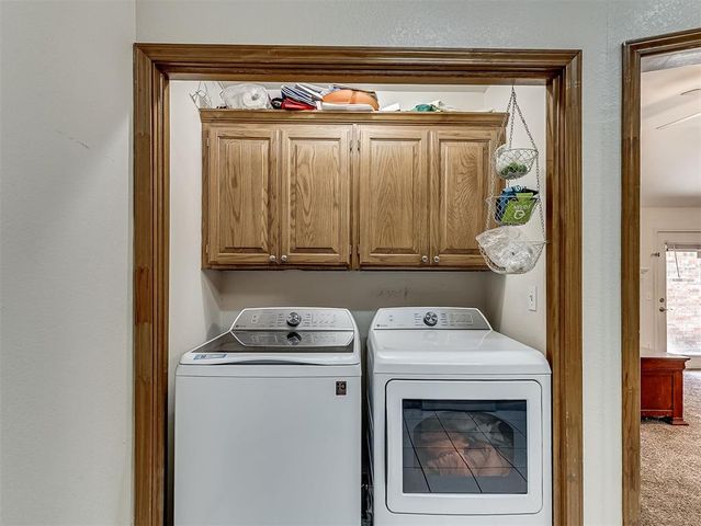 1325 White Oak Road, Moore, OK 73160