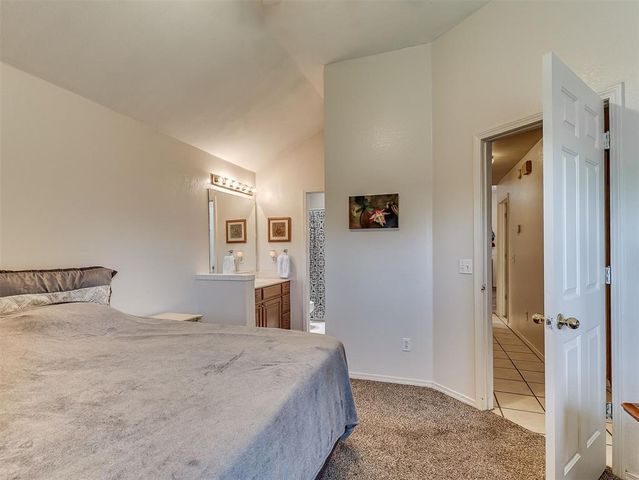 1325 White Oak Road, Moore, OK 73160