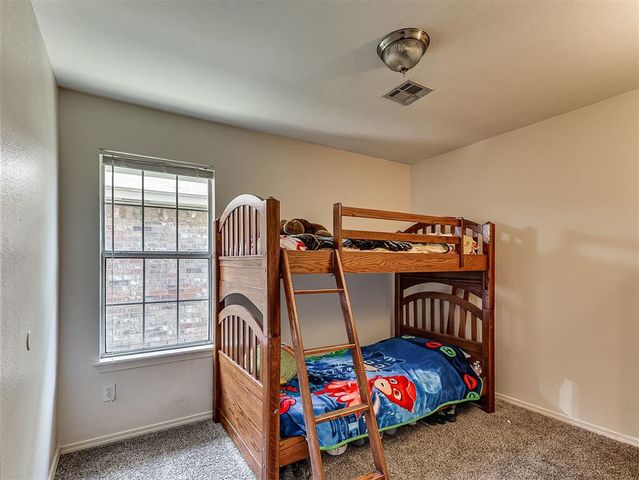 1325 White Oak Road, Moore, OK 73160