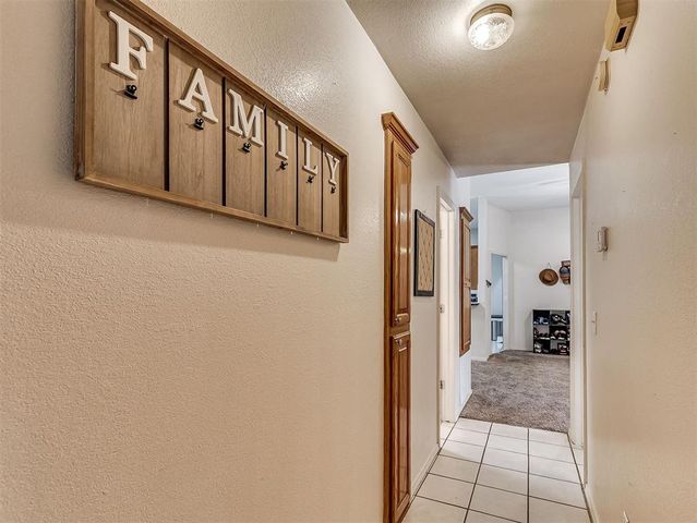 1325 White Oak Road, Moore, OK 73160
