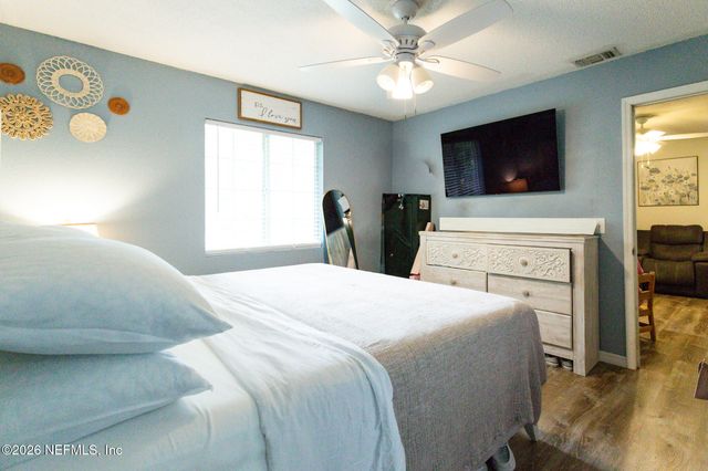 2916 PEACH Drive, Jacksonville, FL 32246