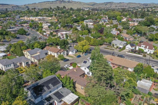 621 La Cadena St, Vallejo, CA 94590