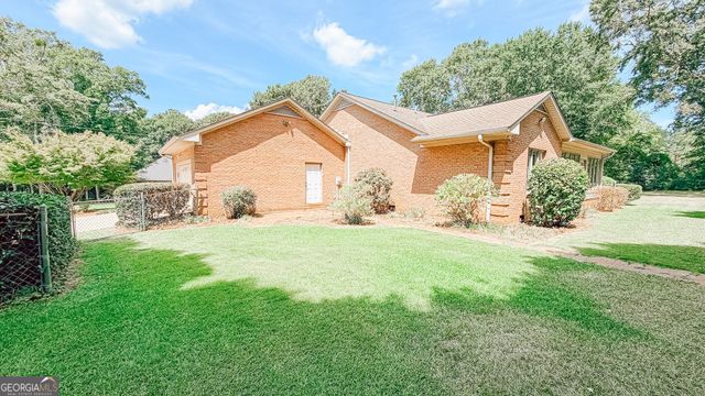 145 Brown Street, Hartwell, GA 30643