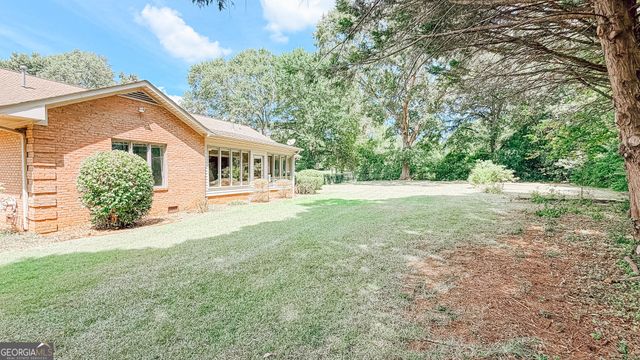 145 Brown Street, Hartwell, GA 30643