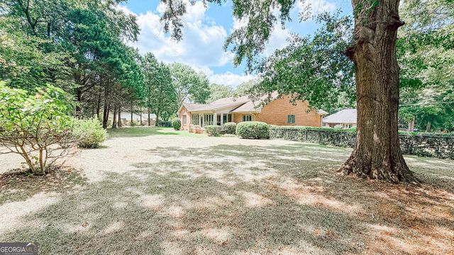 145 Brown Street, Hartwell, GA 30643