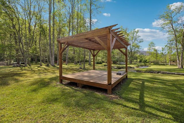 1532 Turkey Creek Road, Tellico Plains, TN 37385