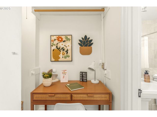 20 Nw 16TH Ave 311, Portland, OR 97209