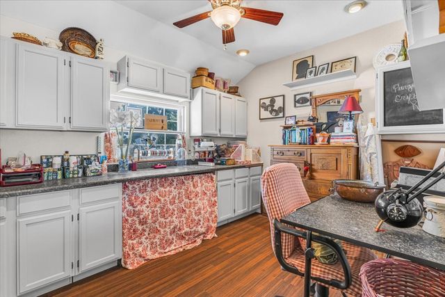 1324 Black Oak Drive, Carrollton, TX 75007