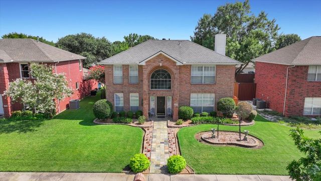 1324 Black Oak Drive, Carrollton, TX 75007