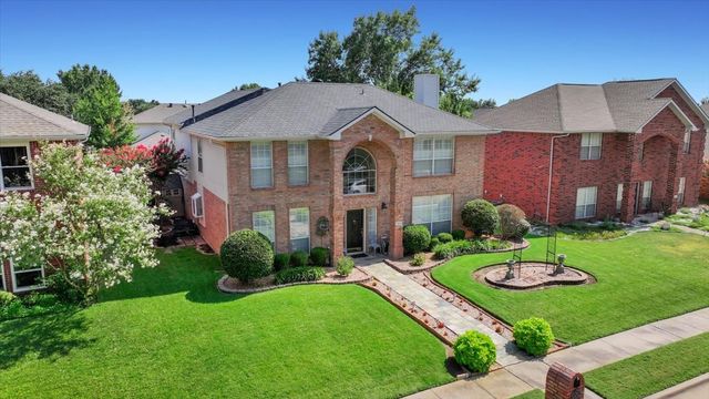 1324 Black Oak Drive, Carrollton, TX 75007