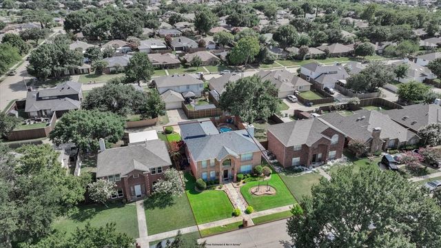 1324 Black Oak Drive, Carrollton, TX 75007