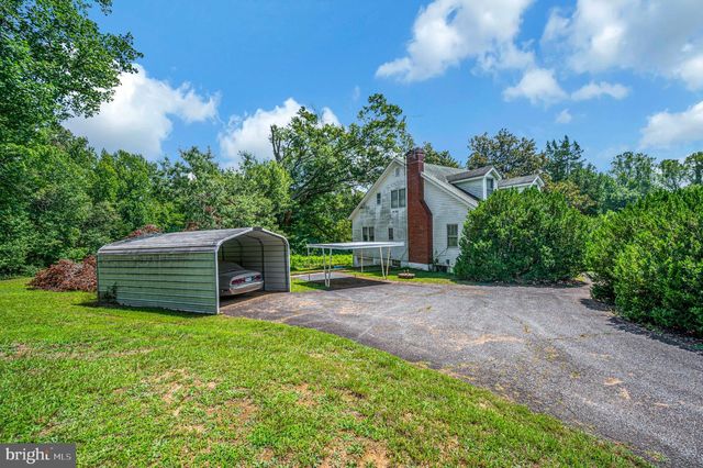 3401 SHIRLEYS HILL RD, Partlow, VA 22534