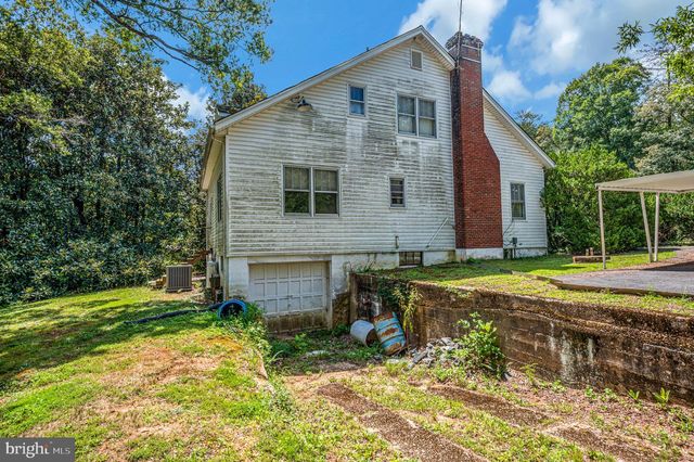 3401 SHIRLEYS HILL RD, Partlow, VA 22534