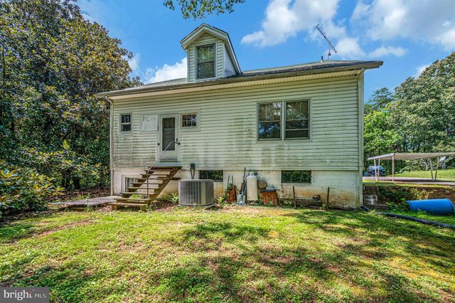 3401 SHIRLEYS HILL RD, Partlow, VA 22534